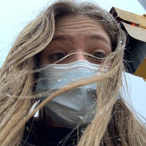 Meet your Posher, Devin